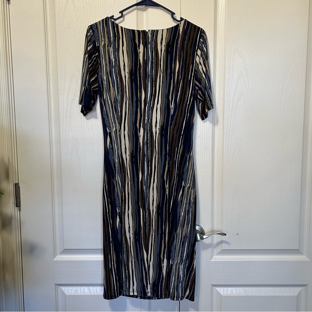 NWT Cato Striped Navy Blue Jersey Faux Wrap Dress Medium - Picture 3 of 5